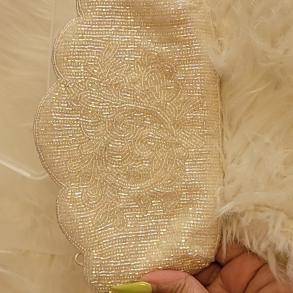 Woman's clutch